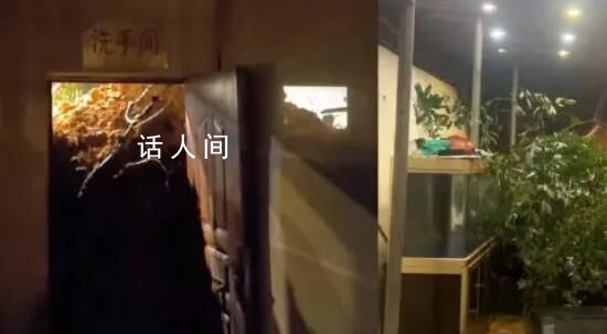深圳男子上厕所遇滑坡卫生间门被冲开 现场已处置完毕无人员伤亡