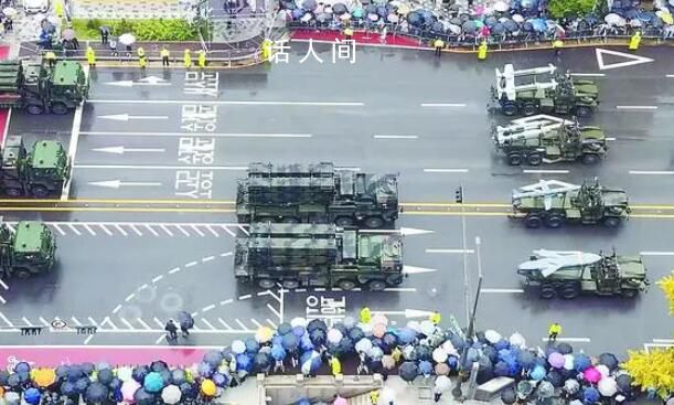 韩国高调阅兵展示“秘密武器” 此次阅兵是为了向朝鲜展示更强硬的立场