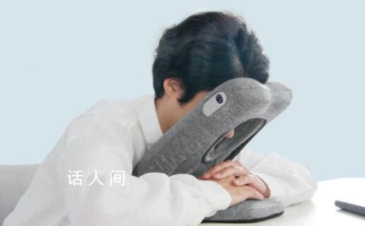 日本一公司推出趴着睡的头枕 零售价为8800日元