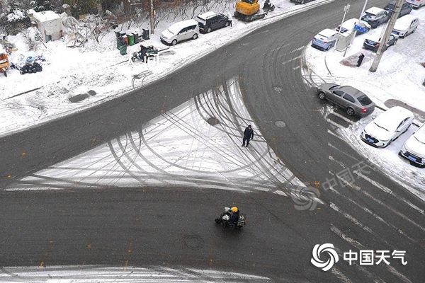 黑龙江、吉林局地将遭遇大暴雪 需警惕积雪成灾