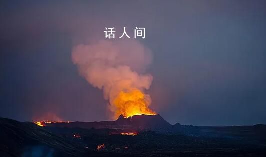 冰岛为应对火山喷发考虑给熔岩注水 目前该镇居民已被撤离