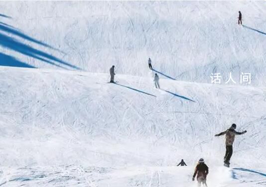 雪后世界变成巨大的滑雪场 出溜滑现象开始席卷北方