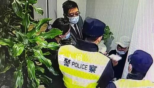 八旬老人沉溺“假冒董卿”温柔乡 遭到诈骗