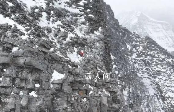 45岁登山家13小时速攀雪山 人不能在困难面前低头
