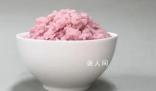 韩国研发出粉红色牛肉大米 相比普通米饭富含更多蛋白质和脂肪