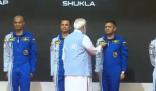 明年送入太空 印度四名航天员亮相