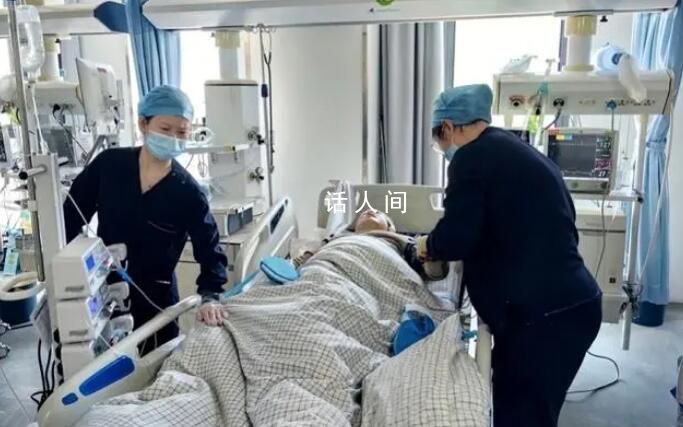 杭州东站跳轨旅客已转送至ICU 目前该事件还在调查中